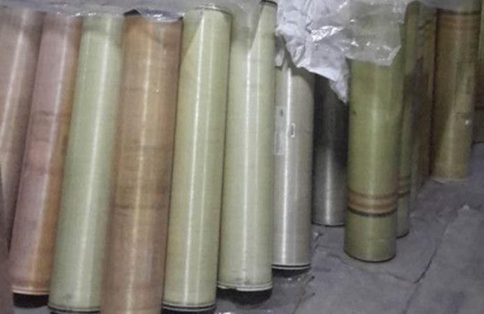 RO膜堵塞了怎么辦？在線清洗解決不了，就需要離線清洗機(jī)，挽救污堵的RO膜。只需要十分之一的費(fèi)用就可以解決了，歡迎訂制。
